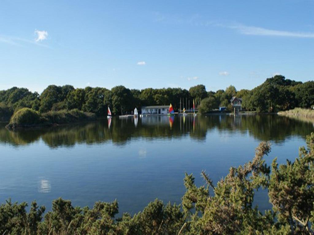 Auplands En-Suite Rooms Lymington Bagian luar foto
